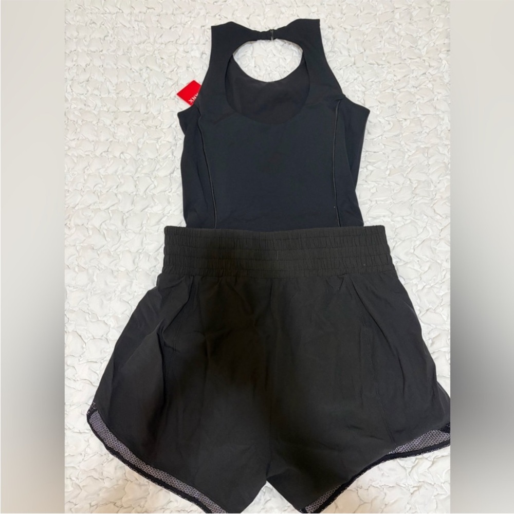 Spanx Get Moving Active Runsie - Picture 5 of 7